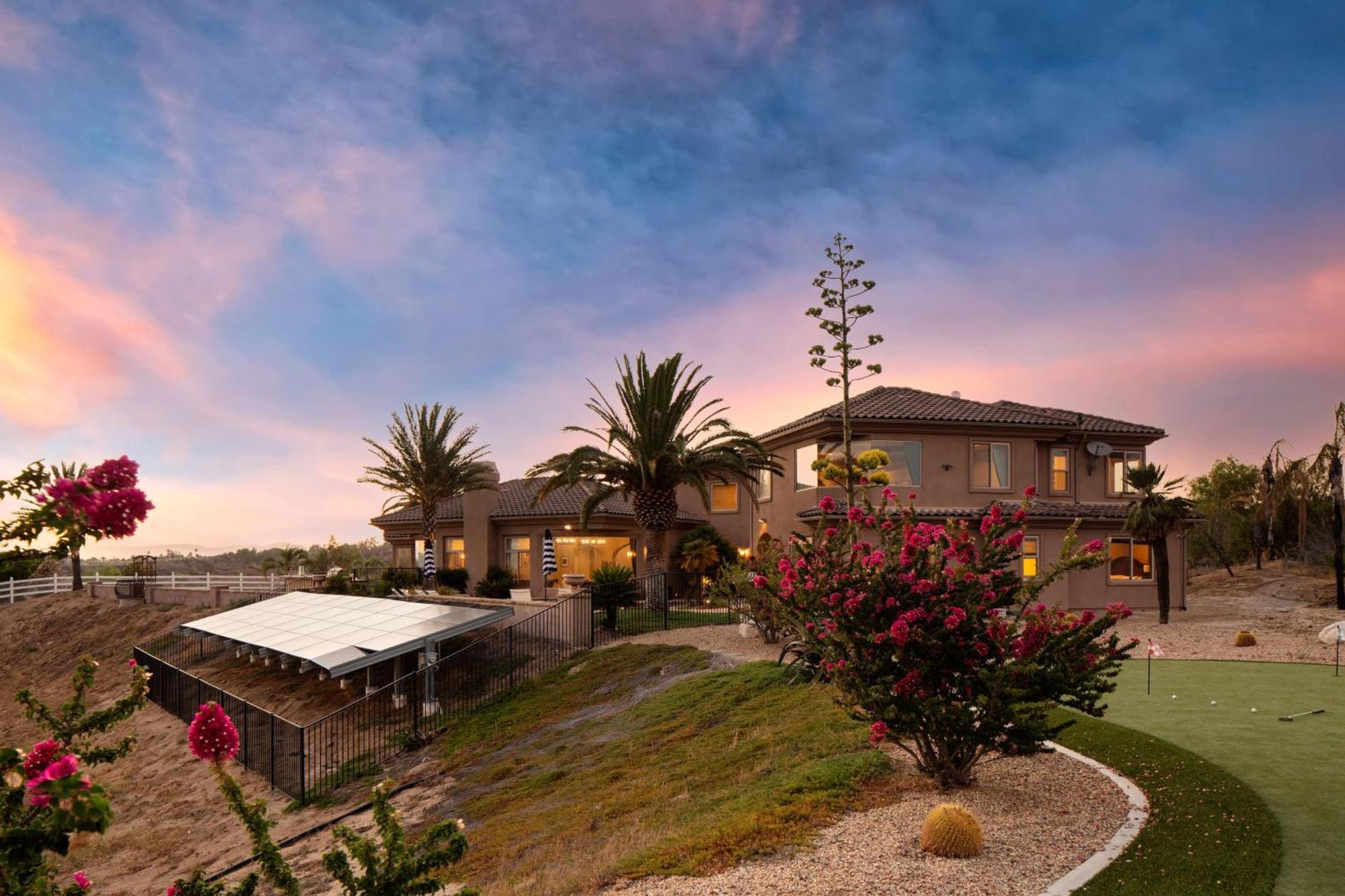 Sangiovese By Avantstay Spectacular Estate W Pool Hot Tub Putting Green Temecula Exterior photo