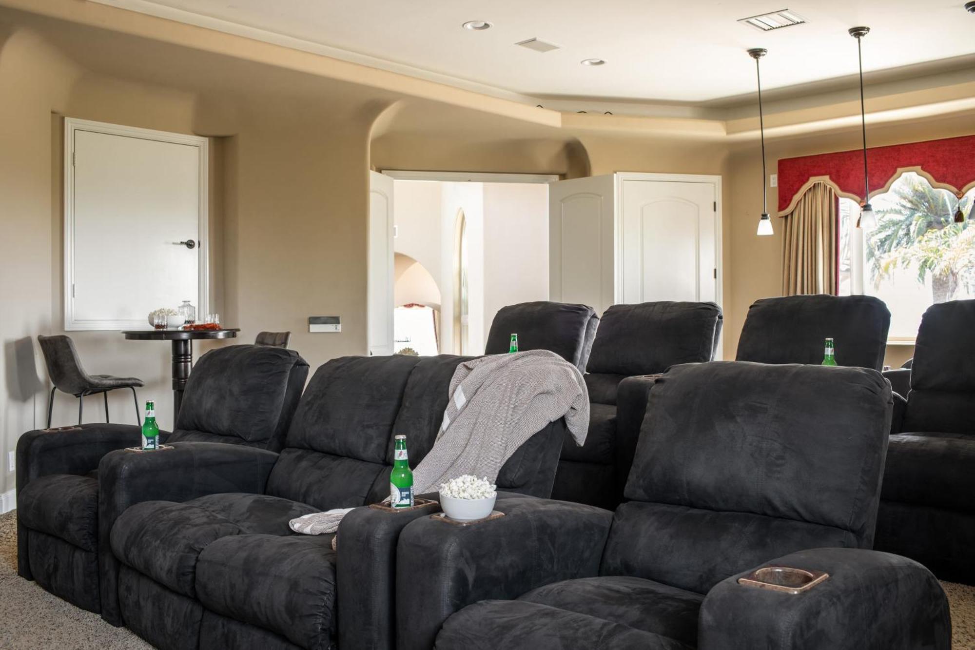 Sangiovese By Avantstay Spectacular Estate W Pool Hot Tub Putting Green Temecula Exterior photo