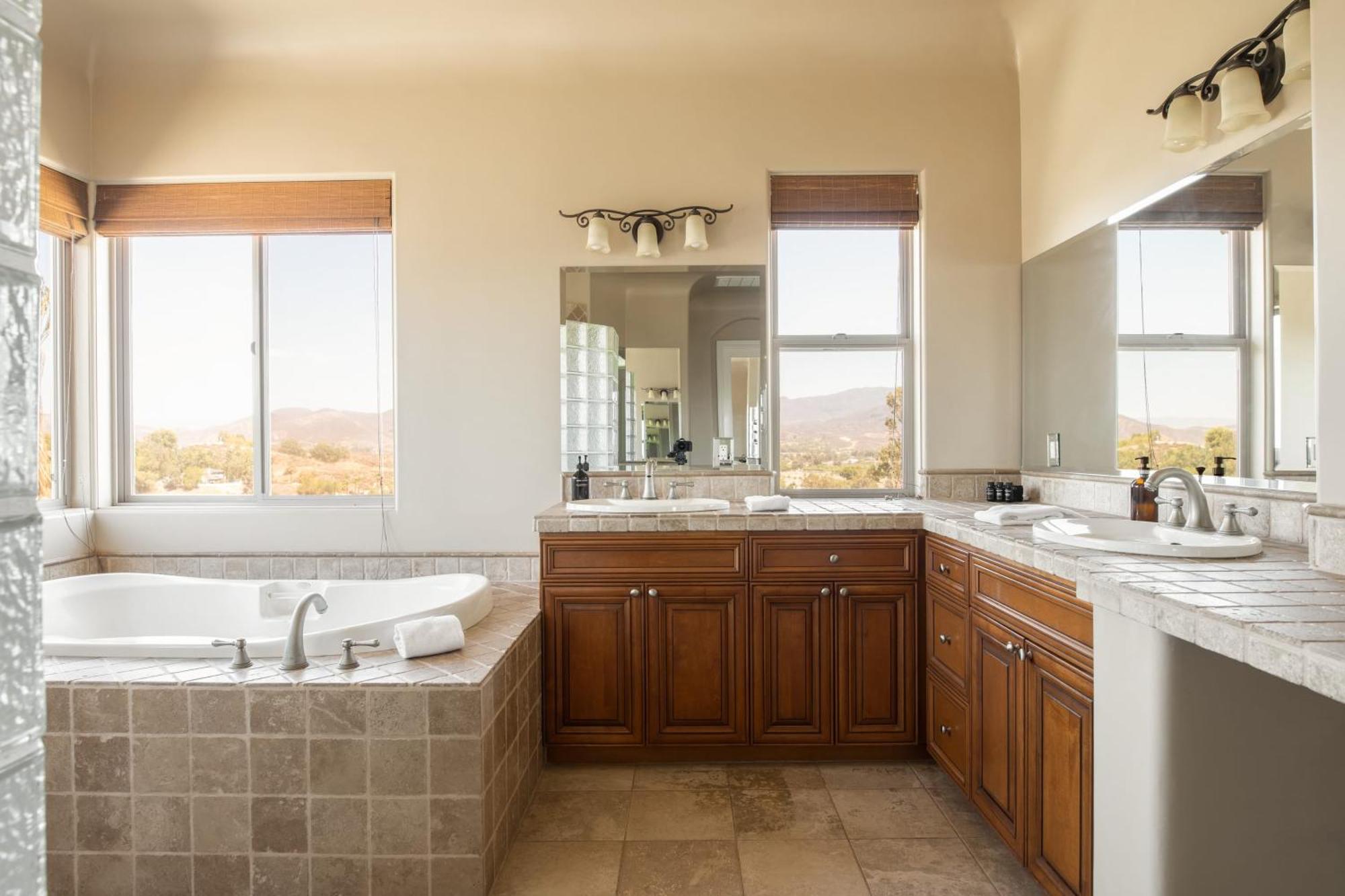 Sangiovese By Avantstay Spectacular Estate W Pool Hot Tub Putting Green Temecula Exterior photo